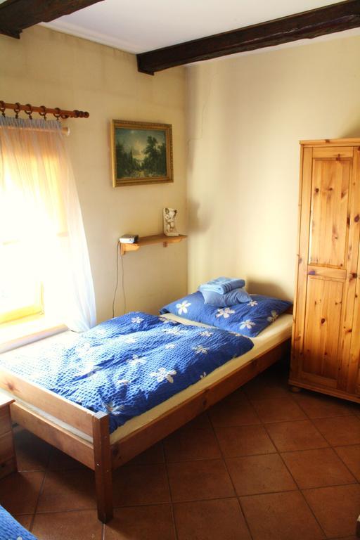 Agroturystyka Ulima Dziwiszow エクステリア 写真